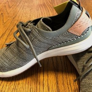 Merrell, size 7, khaki green